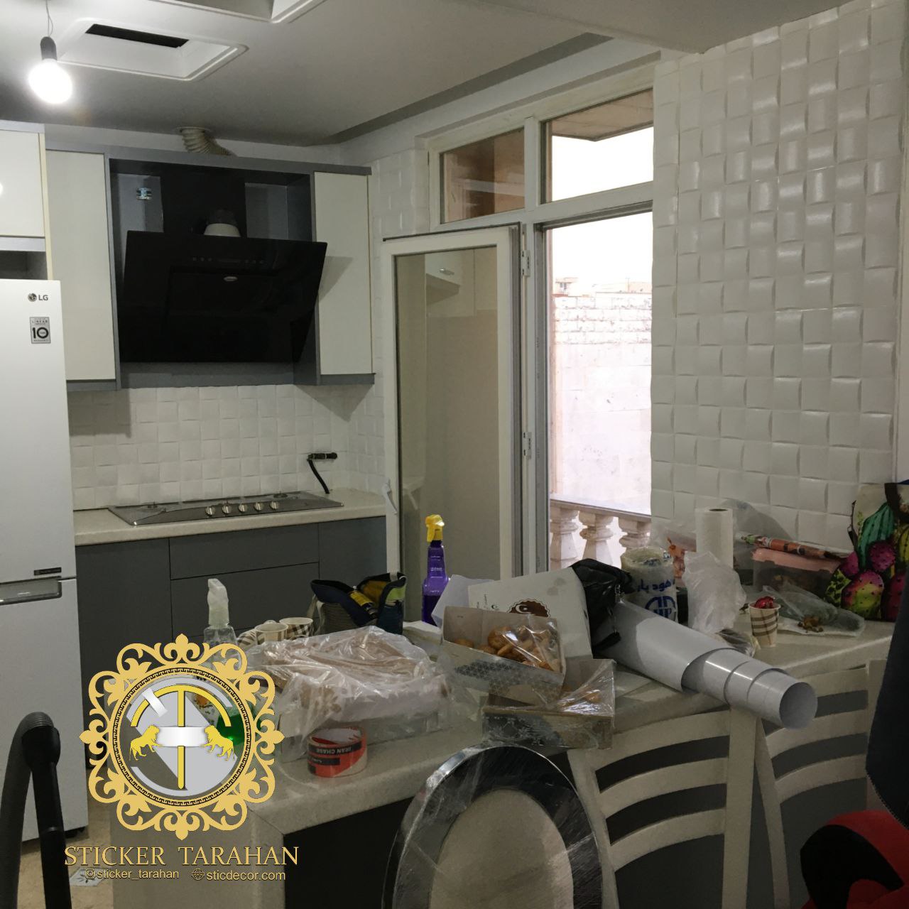 فروش و نصب برچسب و روکش درب کابینت و صفحه 
